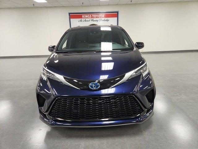 used 2024 Toyota Sienna car, priced at $48,378