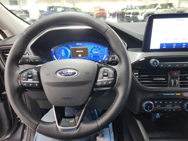 used 2022 Ford Escape car, priced at $24,744