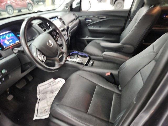 used 2022 Honda Pilot car, priced at $34,000