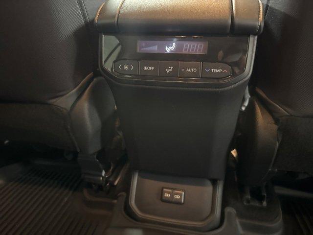 used 2022 Toyota Highlander car, priced at $34,959