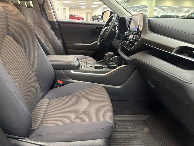 used 2022 Toyota Highlander car, priced at $34,959