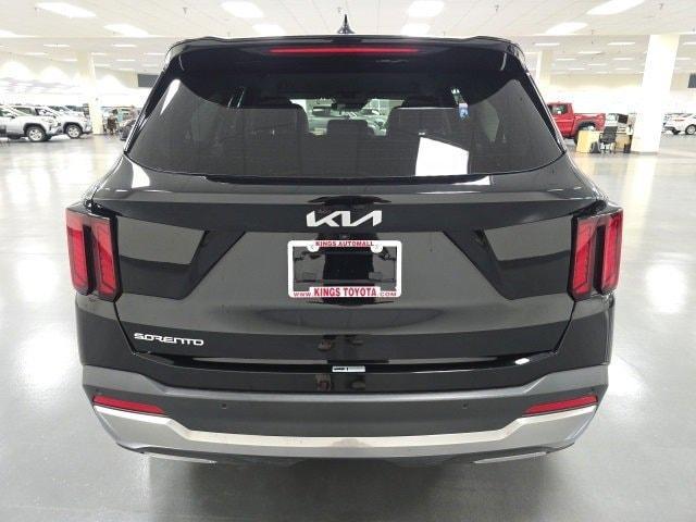 used 2024 Kia Sorento car, priced at $29,400