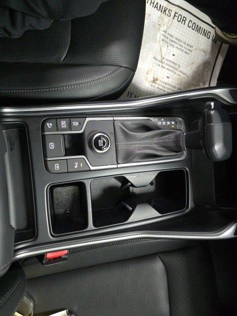 used 2024 Kia Sorento car, priced at $29,400