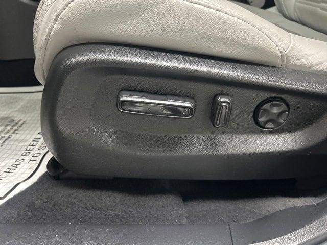 used 2021 Honda CR-V car, priced at $27,989