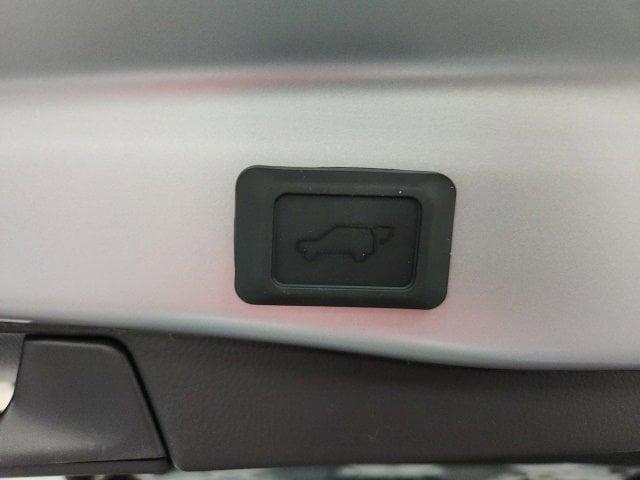 new 2025 Toyota RAV4 car, priced at $40,571