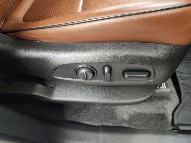 used 2019 Chevrolet Traverse car, priced at $27,980