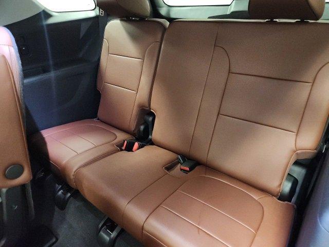 used 2019 Chevrolet Traverse car, priced at $27,980