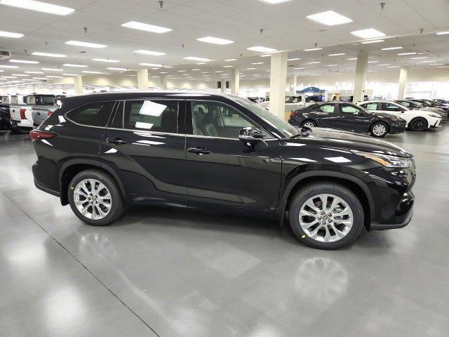 new 2026 Toyota Highlander car, priced at $53,273
