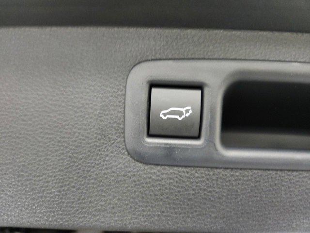new 2026 Toyota Highlander car, priced at $53,273