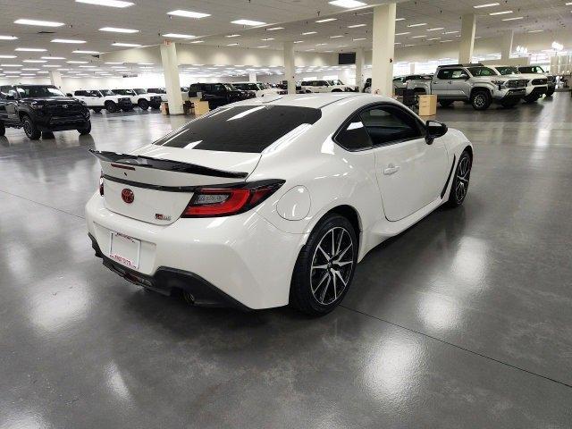 used 2022 Toyota GR86 car, priced at $28,974