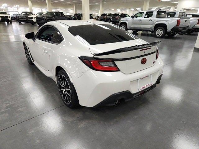 used 2022 Toyota GR86 car, priced at $28,974