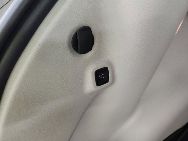 used 2022 Jeep Compass car, priced at $24,000