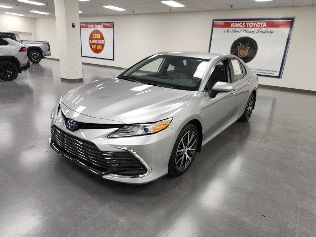 used 2022 Toyota Camry Hybrid car, priced at $31,393