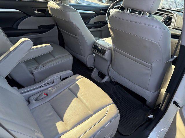 used 2017 Toyota Highlander car, priced at $22,069