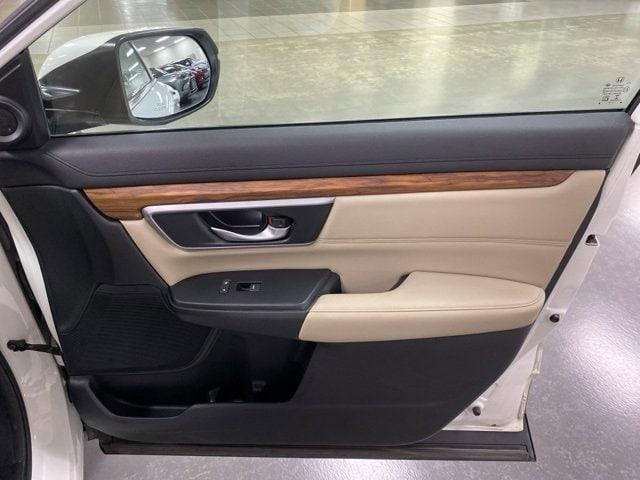 used 2017 Honda CR-V car, priced at $19,532