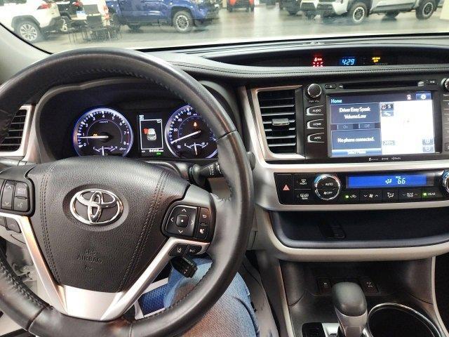 used 2018 Toyota Highlander car, priced at $24,500