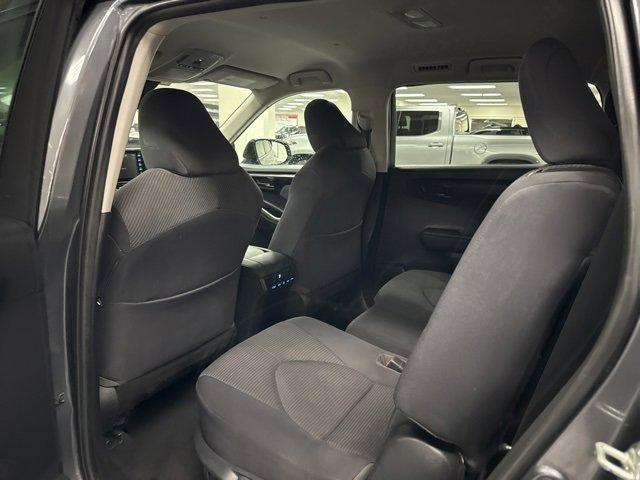 used 2020 Toyota Highlander car, priced at $23,520