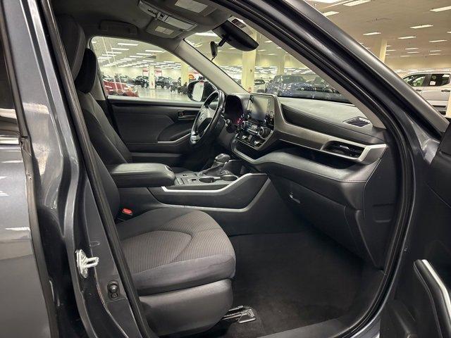 used 2020 Toyota Highlander car, priced at $23,520