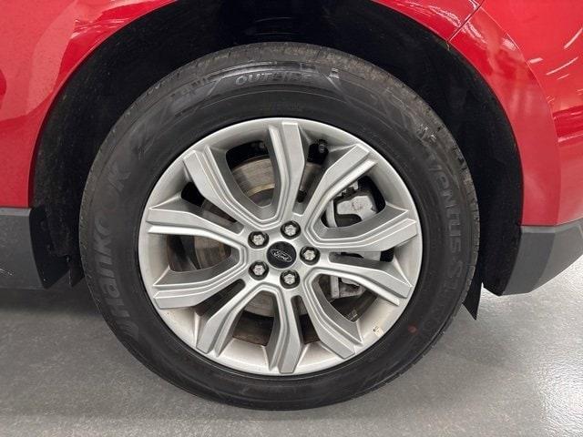 used 2024 Ford Edge car, priced at $28,697