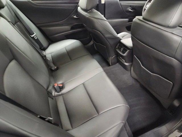 used 2022 Lexus ES 350 car, priced at $32,300