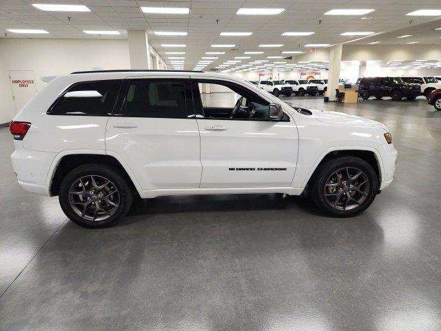 used 2021 Jeep Grand Cherokee car, priced at $31,427