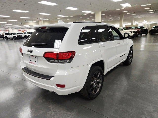 used 2021 Jeep Grand Cherokee car, priced at $31,427