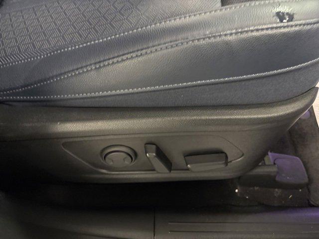 used 2023 Kia Sorento Plug-In Hybrid car, priced at $34,602