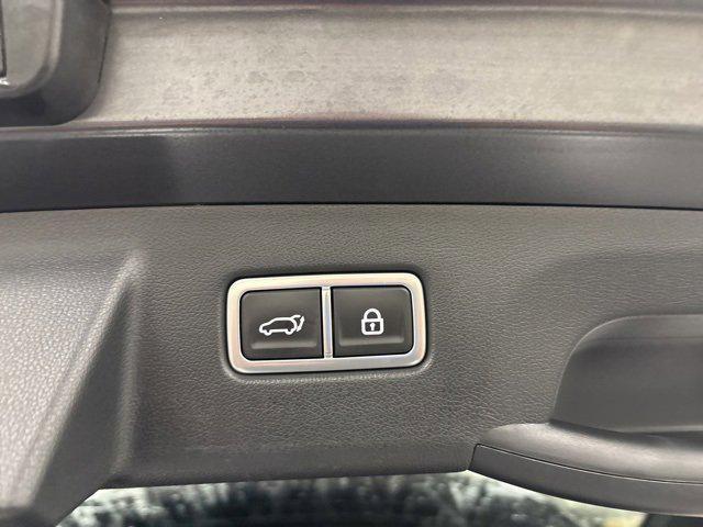 used 2023 Kia Sorento Plug-In Hybrid car, priced at $34,602