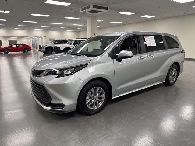 used 2024 Toyota Sienna car, priced at $41,307