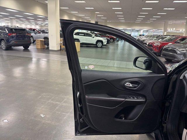 used 2020 Jeep Cherokee car, priced at $18,200