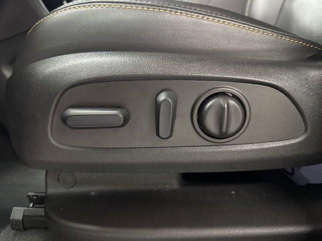used 2022 Chevrolet Equinox car, priced at $26,976