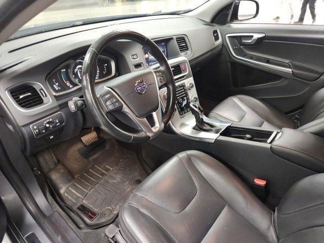 used 2018 Volvo V60 Cross Country car, priced at $14,609