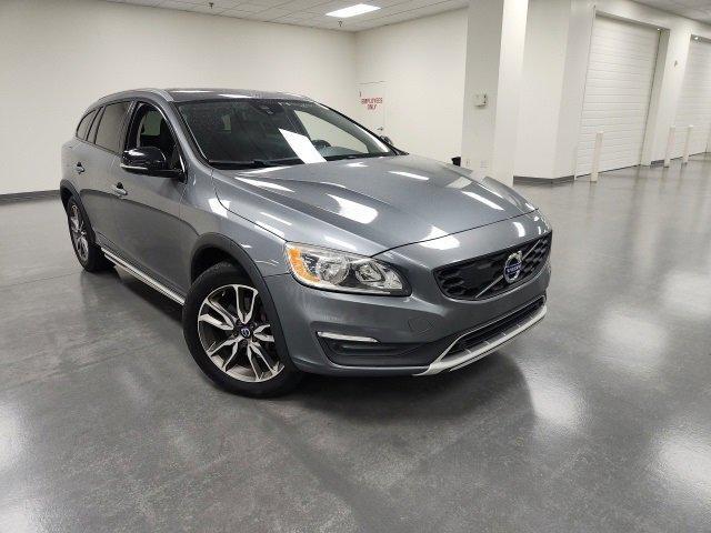 used 2018 Volvo V60 Cross Country car, priced at $14,609