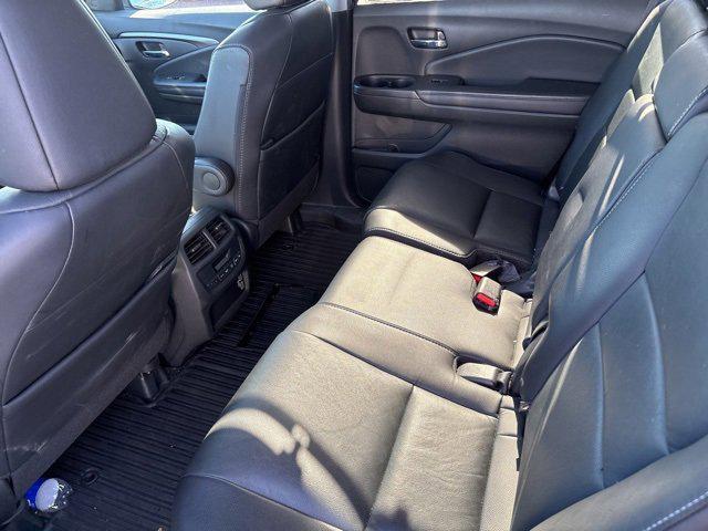 used 2021 Honda Pilot car, priced at $26,638