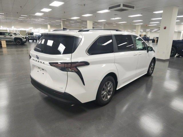 new 2025 Toyota Sienna car, priced at $41,390