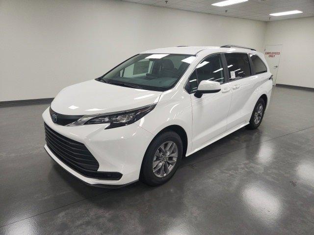 new 2025 Toyota Sienna car, priced at $41,390