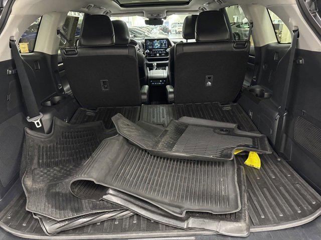 used 2021 Toyota Highlander car, priced at $33,974