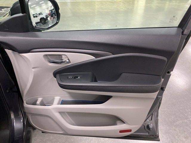 used 2023 Honda Ridgeline car, priced at $31,559