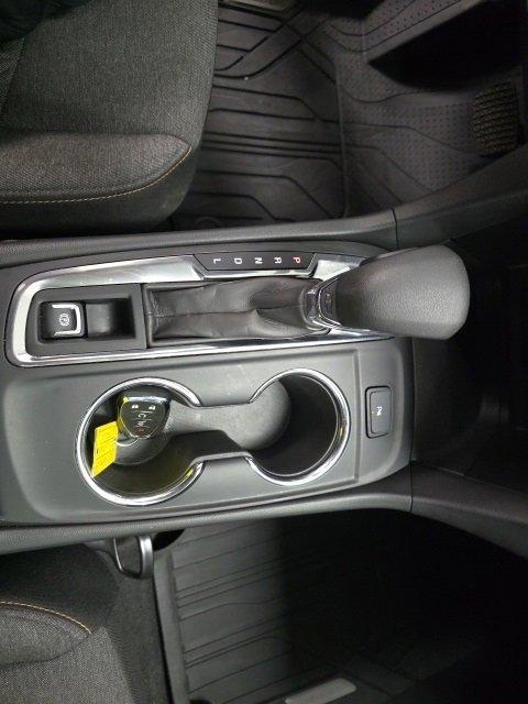 used 2023 Chevrolet Equinox car, priced at $21,875