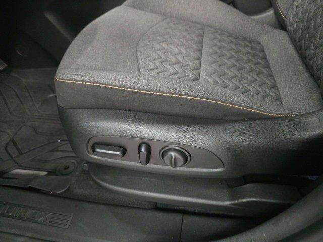 used 2023 Chevrolet Equinox car, priced at $21,875