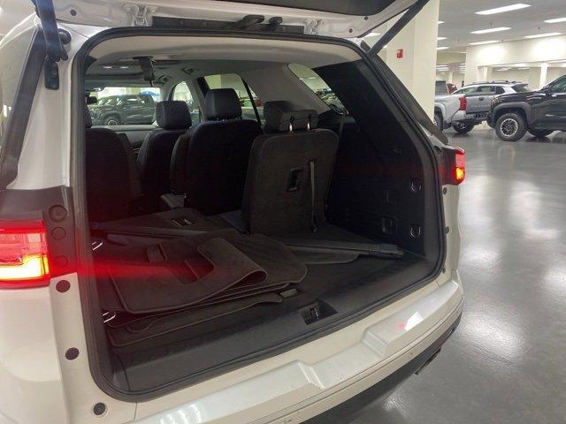 used 2021 Chevrolet Traverse car, priced at $31,611
