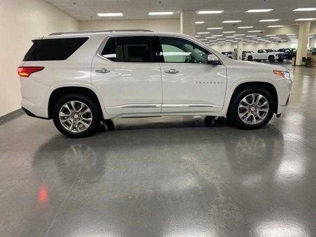 used 2021 Chevrolet Traverse car, priced at $31,611