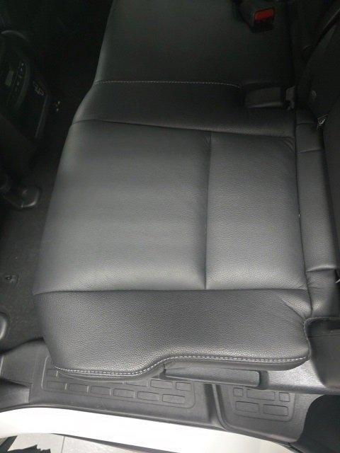 used 2022 Honda Pilot car, priced at $30,179