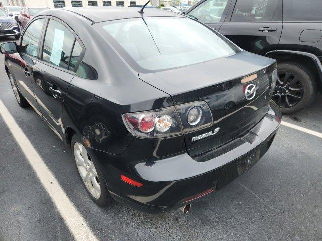 used 2009 Mazda Mazda3 car, priced at $6,750