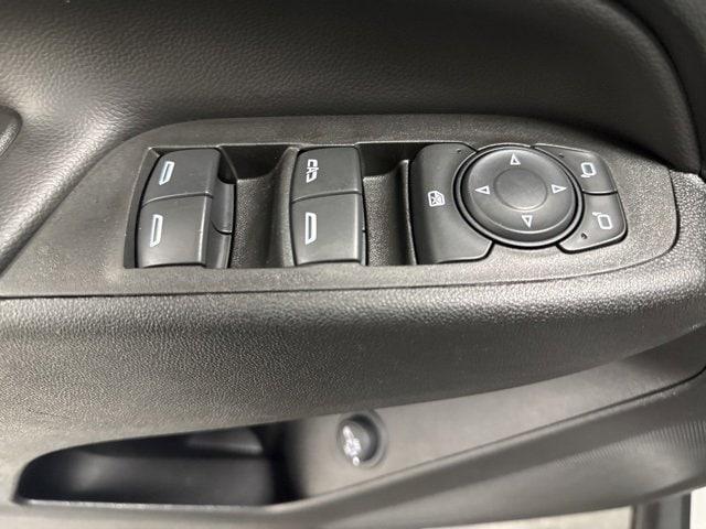 used 2022 Chevrolet Equinox car, priced at $22,000