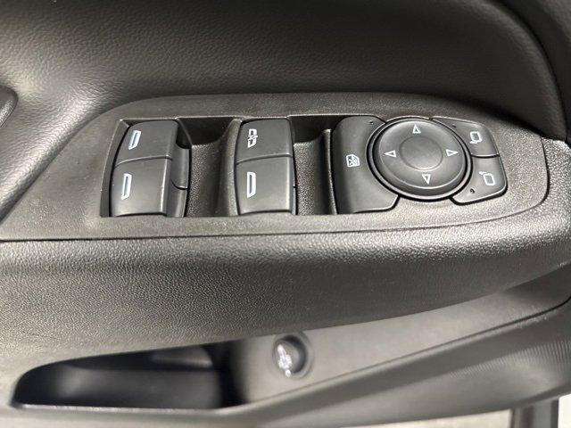 used 2022 Chevrolet Equinox car, priced at $22,100
