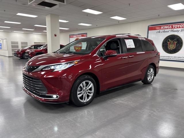 used 2022 Toyota Sienna car, priced at $42,974