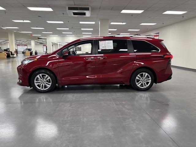 used 2022 Toyota Sienna car, priced at $42,974