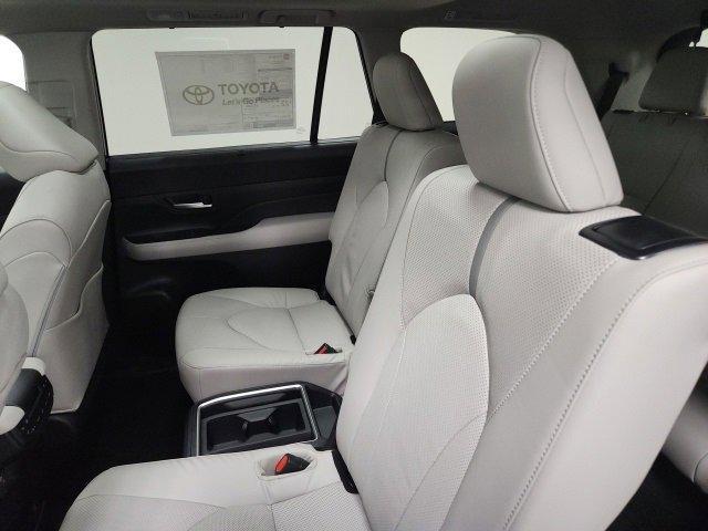 new 2025 Toyota Grand Highlander car, priced at $61,016