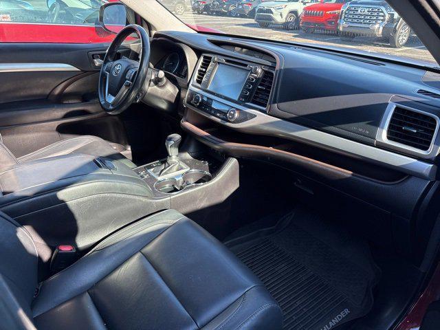 used 2017 Toyota Highlander car, priced at $22,600